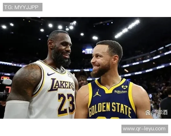 库里期待新赛季揭幕战与湖人对决感觉良好信心满满