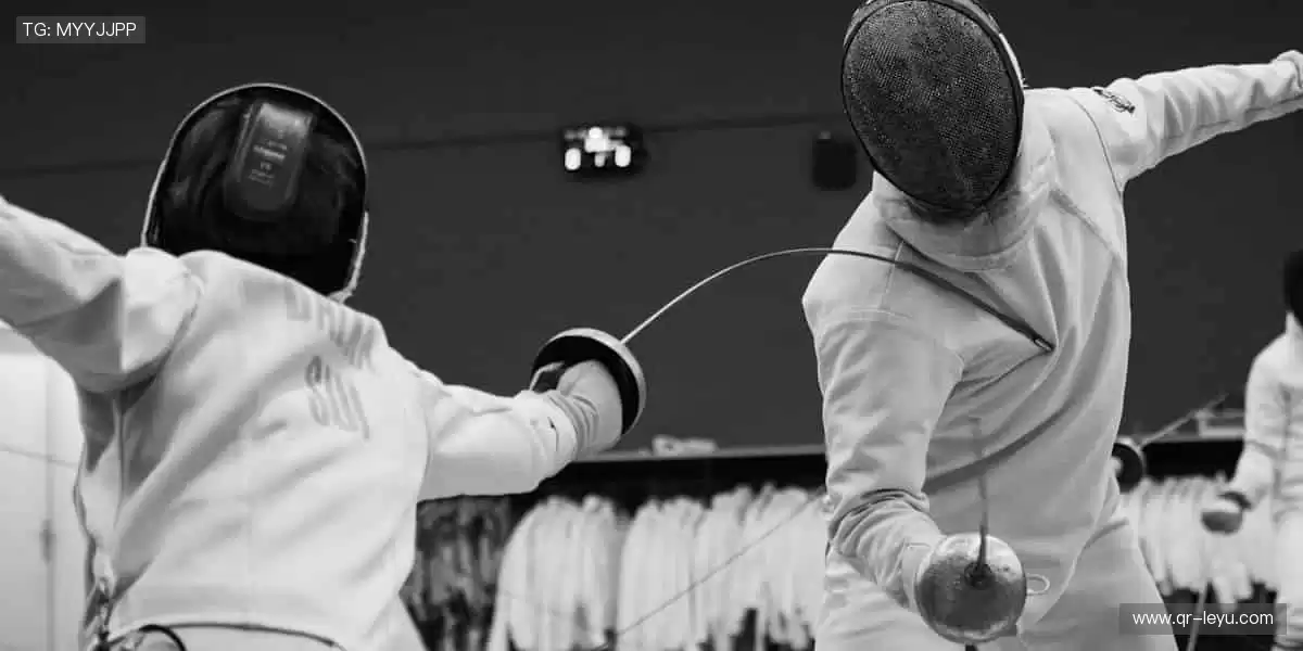 📱高清直播，随时随地掌控赛事！